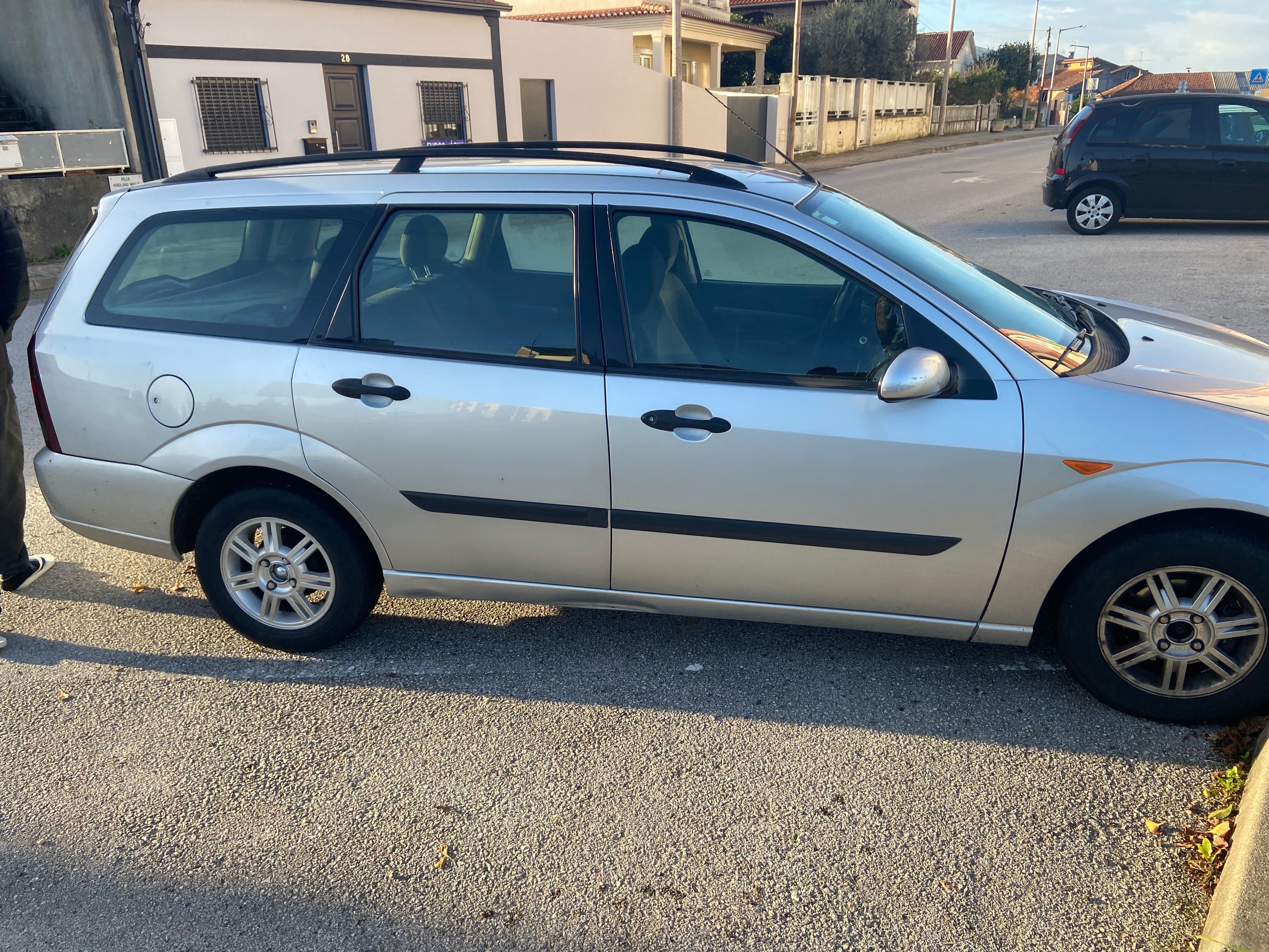 Ford focus 2001 v