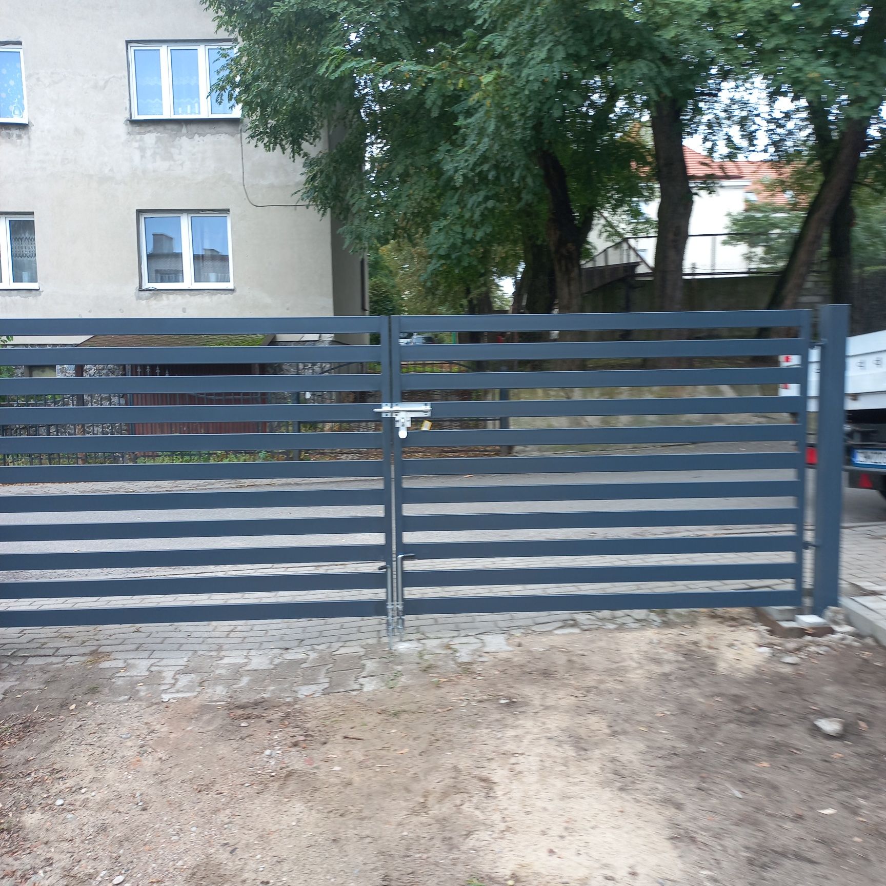 Ogrodzenia,balustrady, bramy