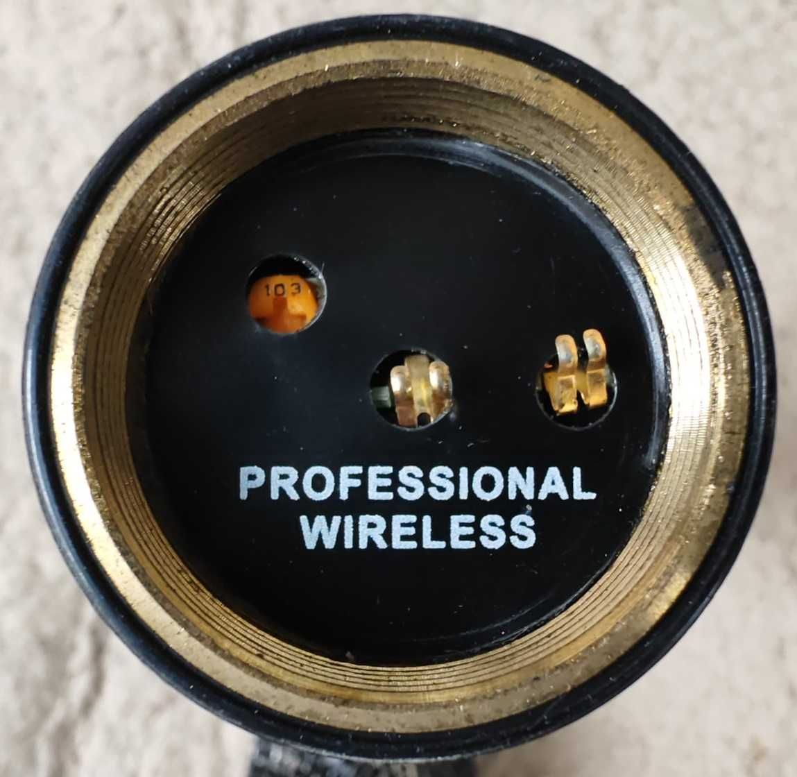 Микрофон SHURE PG-4.