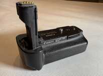 Uchwyt z pojemnikiem na baterie - Battery Grip Canon BG-E2