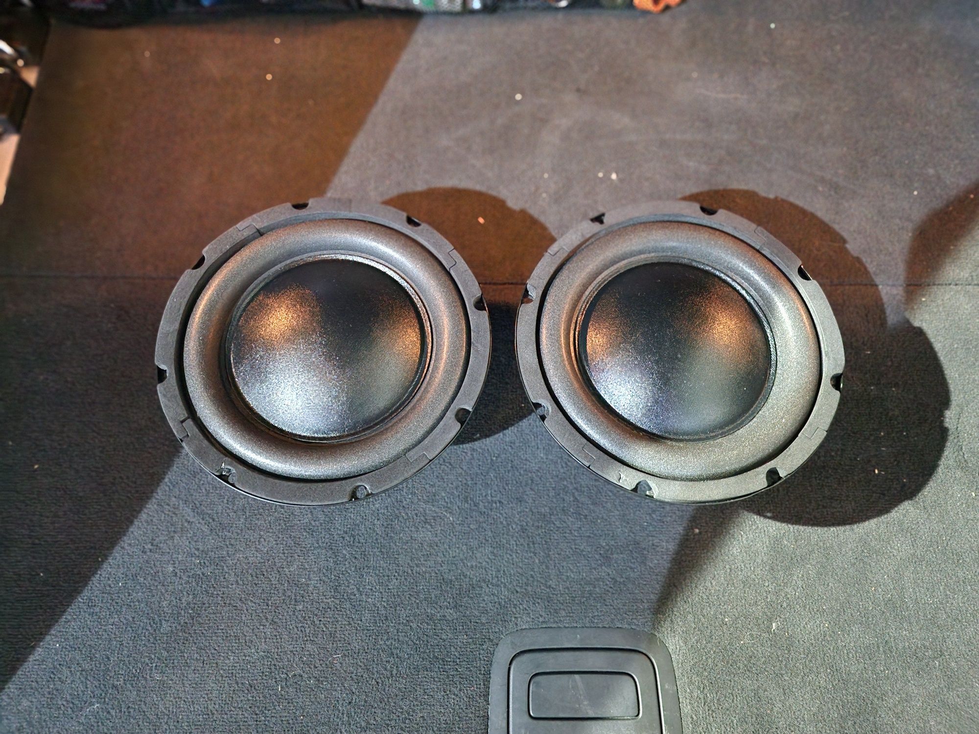 Skrzynia basowa subwoofer tuba Głośnik 2x 20 cm Crunch CRB-200 Slim