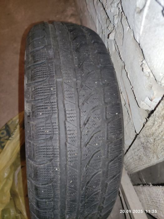 Opony zimowe (cena za komplet) Dunlop winter response 195/65/15R
