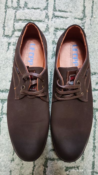 Продам туфли новые.