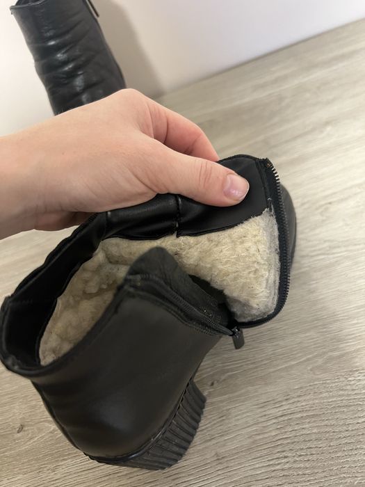 Зимові жіночі чобітки