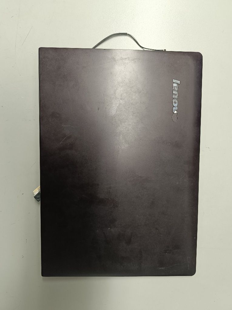 Ecrã Portátil Lenovo e Acer