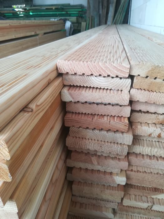 Deska tarasowa ryflowana modrzew deska podłogowa