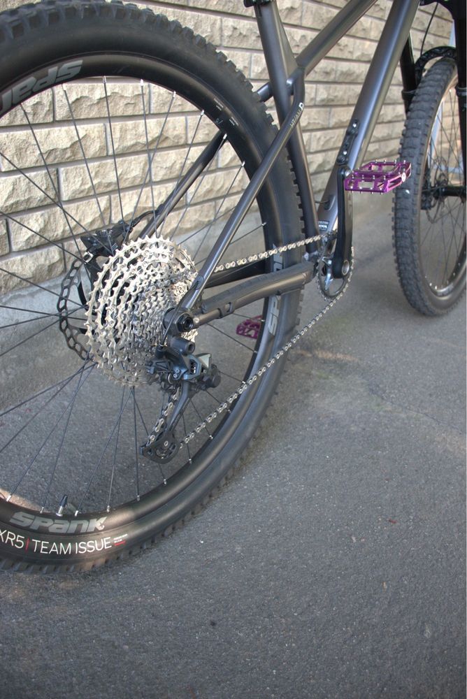 Commencal Meta HT AM Race Dark Slate