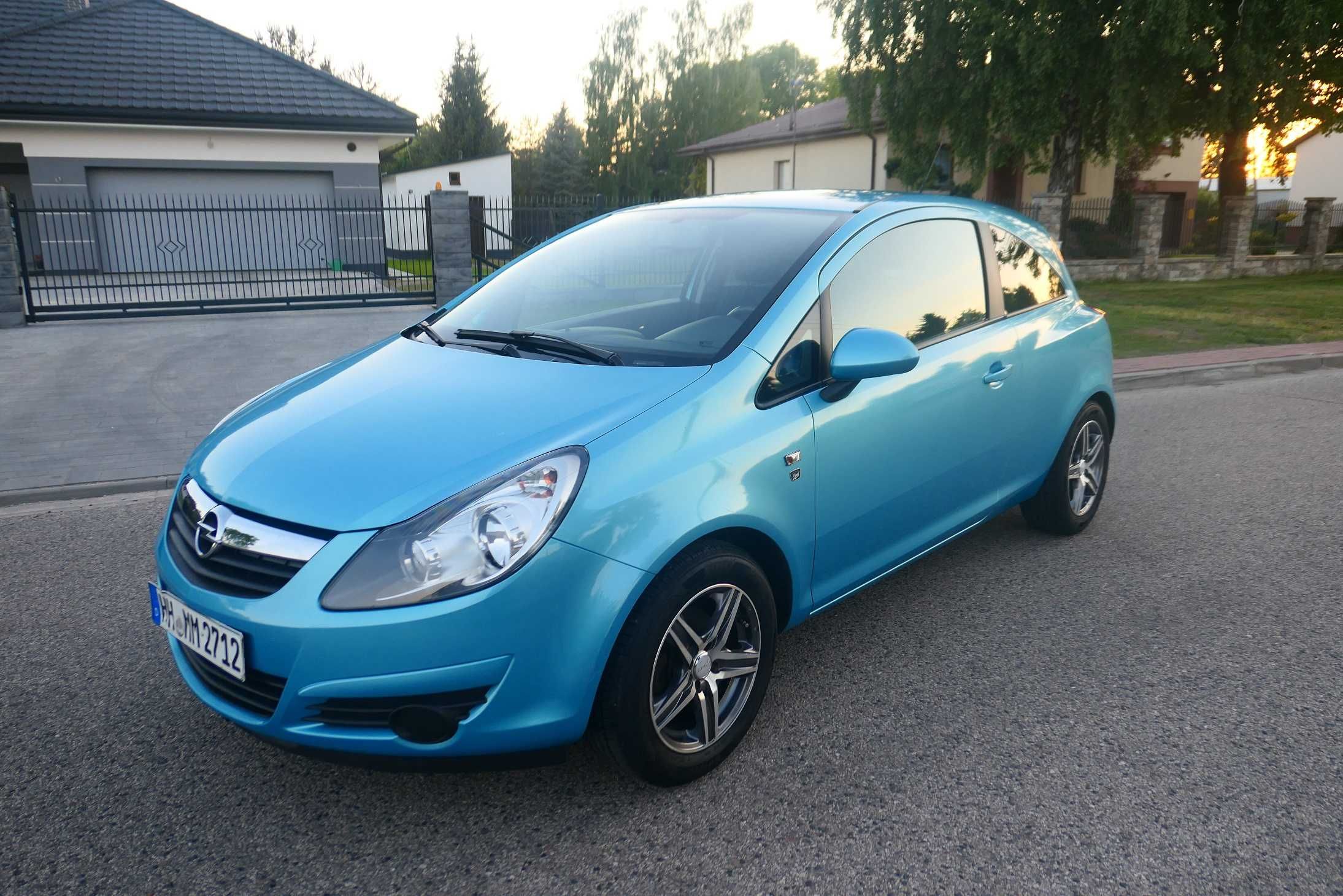 Opel Corsa 1.2 Bogate Wyposażenie