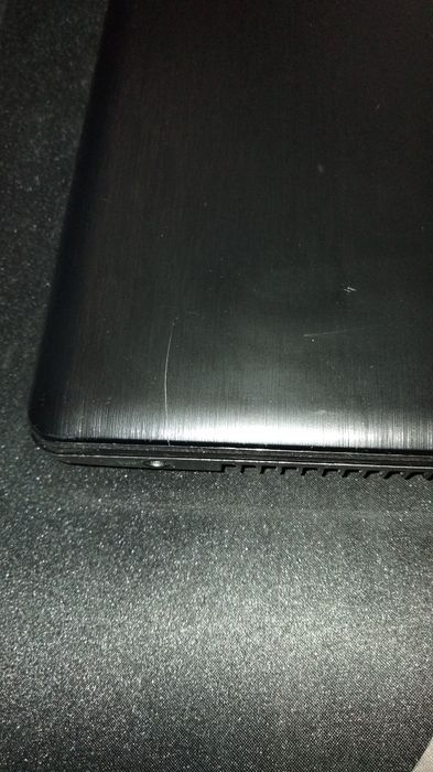 Asus i5/8gb/gt610m/ssd240