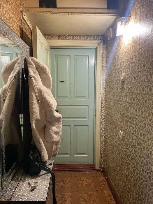 Заболотного/Добровольского, жилая 2 комнатная квартира