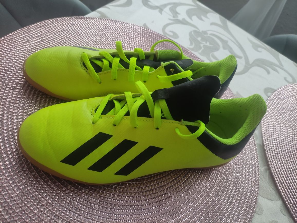 Buty Adidas halówki rozm. 37