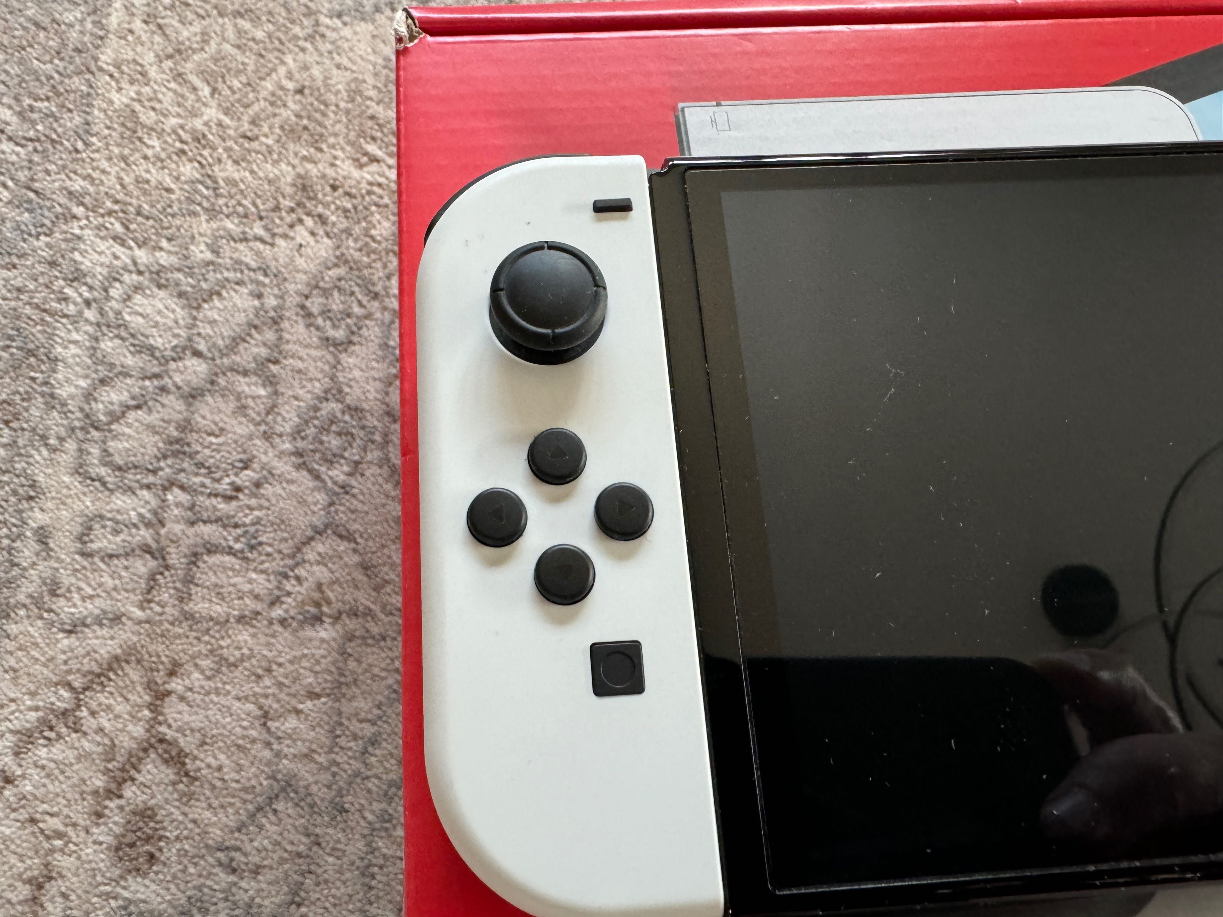 Nintendo Switch OLED White Biała + Etui jak NOWA =OKAZJA=