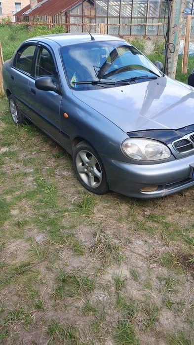 Продам трудягу, Ланос СЕ 2011 року, 1.5 газ, бензин