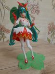 Miku Hatsune Thumbelina. Мику Хацуне Дюймовочка. Фигурка