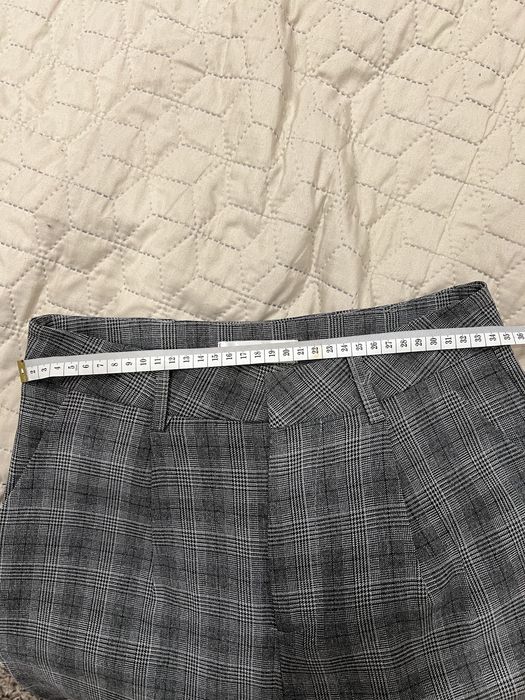 Штани в клітинку