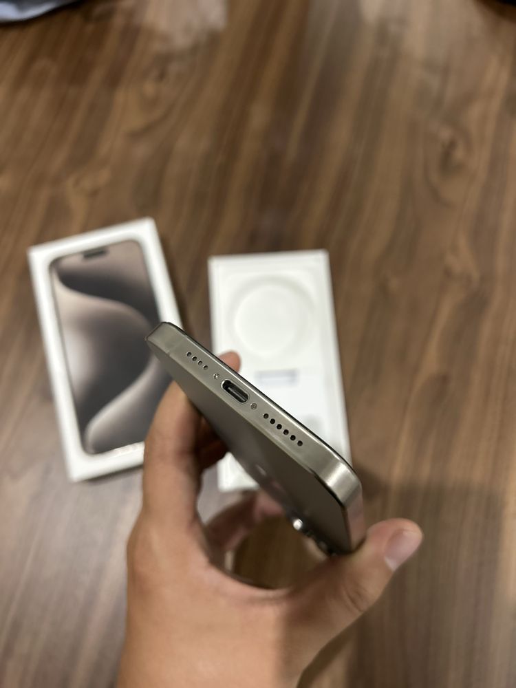 IPhone 15 Pro Max 256GB
