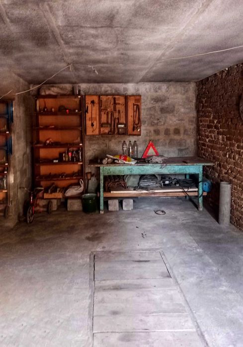 Продам капитальный гараж. Р-н Диагональной