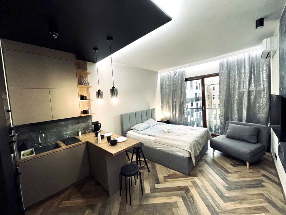Przestronny apartament studio obok rynku!TOP lokalizacja!2-4 osoby M16
