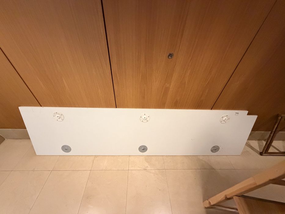 Tampo de mesa com pernas ajustaveis Finca