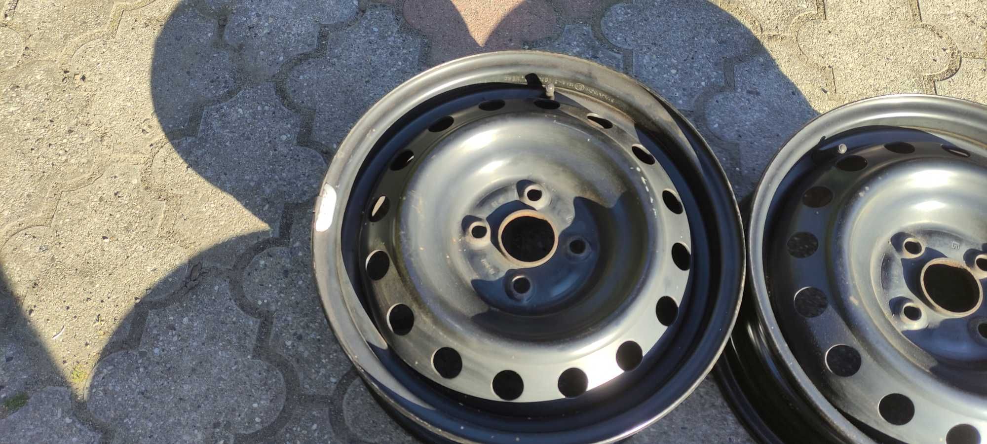 Felgi 15 Toyota Yaris IQ Suzuki Swift Kia Rio Stonic 4x100, et45 nr14