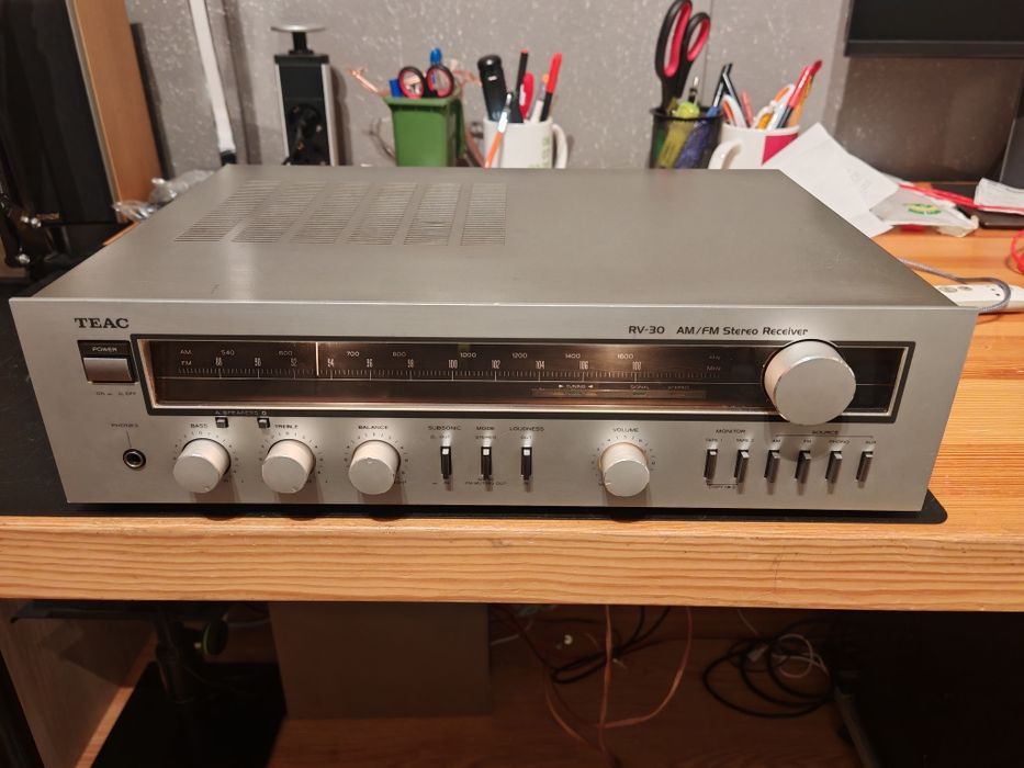 Receiver Teac RV 30