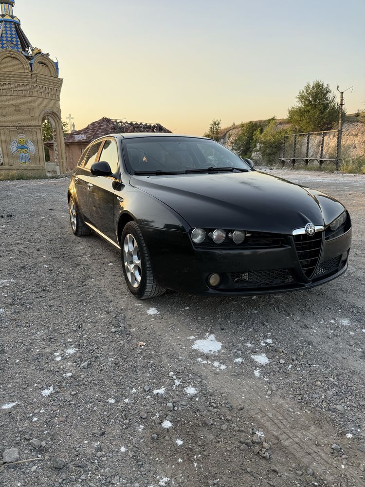 alfa romeo 159  не растоможена