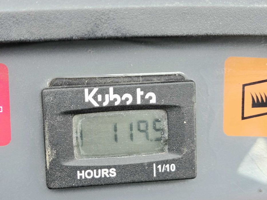 Kubota GR2120 – Kosiarka traktorek 4x4, stan IDEALNY, tylko 119,5 mth