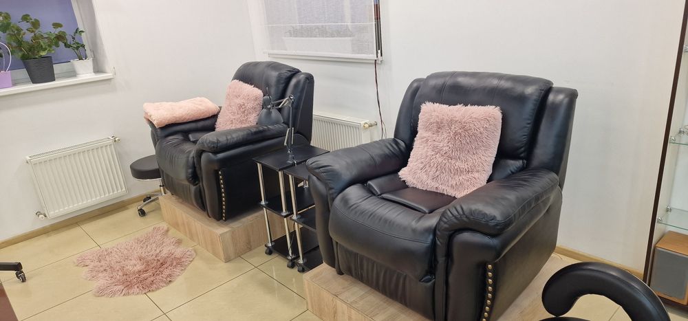 Сдам  лашмейкеру, бровисту, визажисту. Свет постоянно