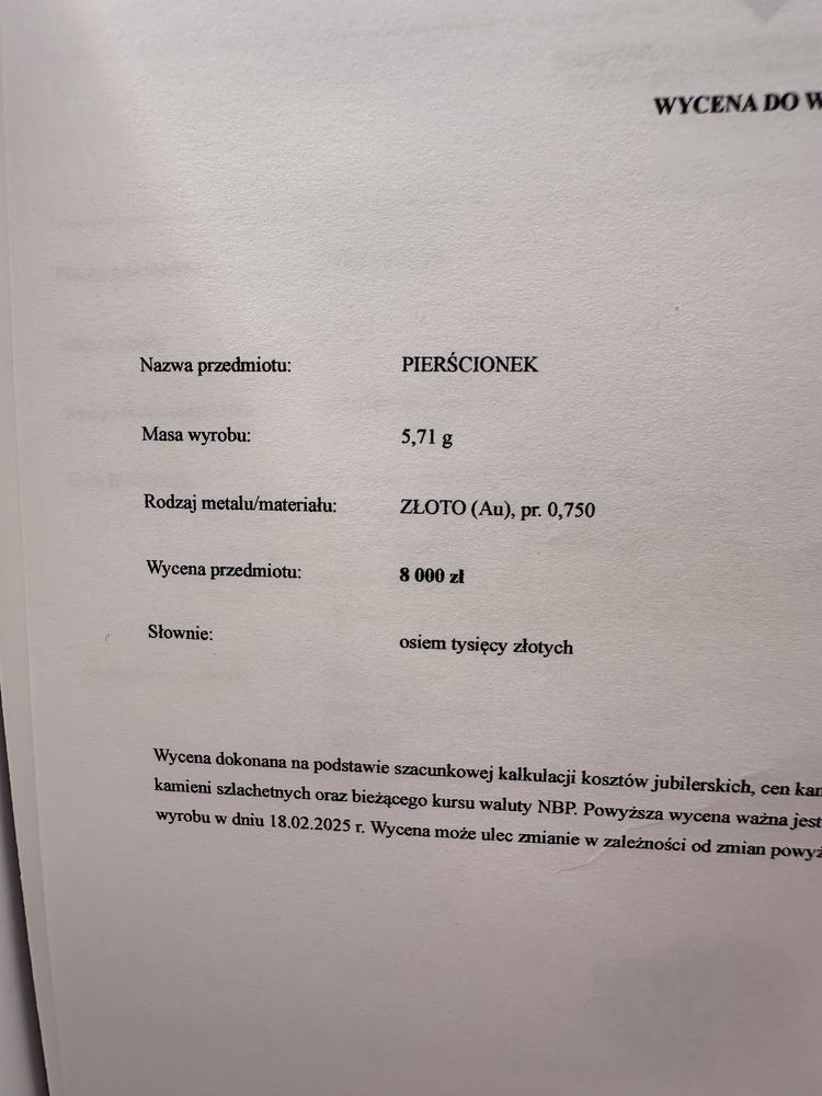 Złoty pierścionek 750 z szafirem 0,70ct i diamentami 0,50ct