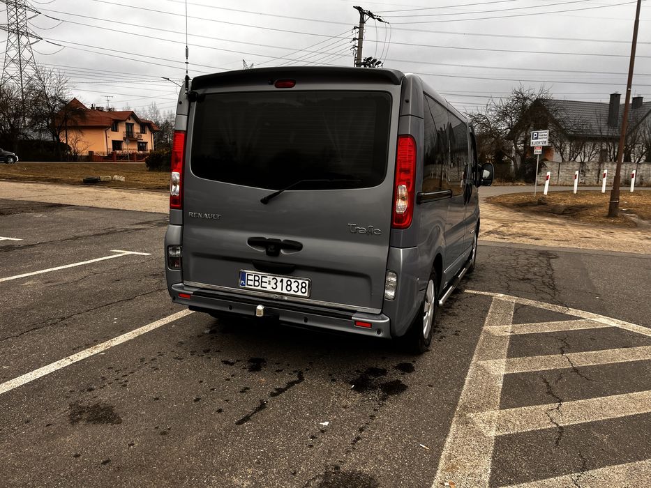 Wypozyczalnia Wynajem bus 8 osob z kierowca lub bez wesela,imprezy
