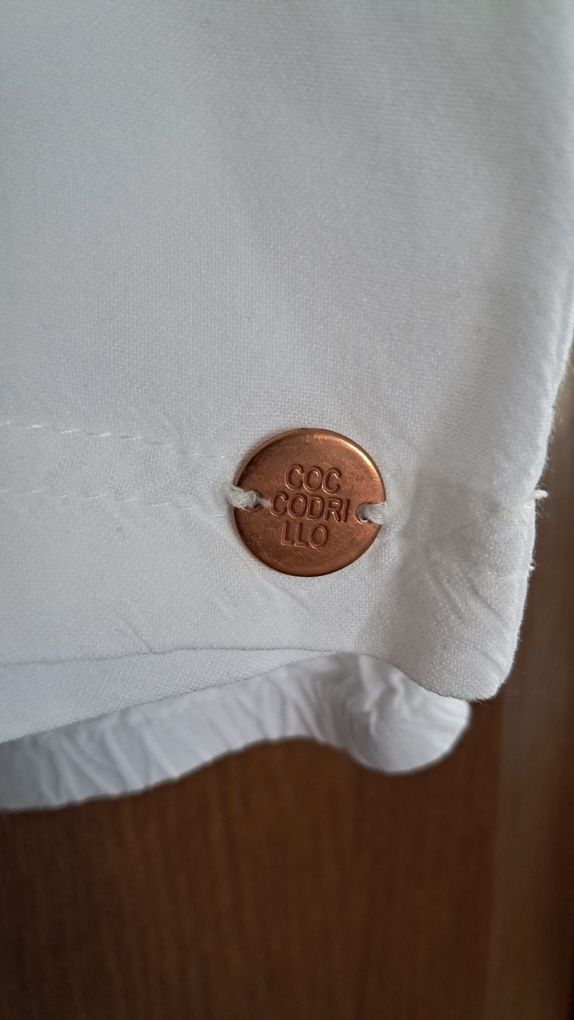 Elegancka biała bluzeczka Coccodrillo 134