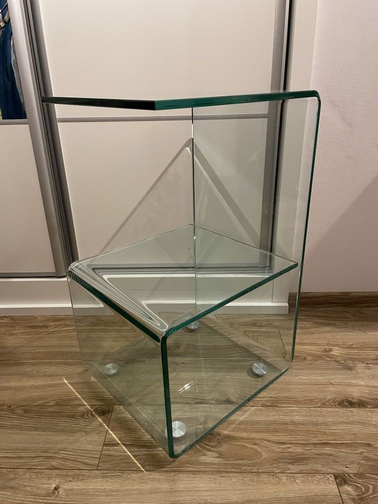 Stolik pomocniczy z kółkami i przezroczystym szkłem, 40 x 40 x 60 cm