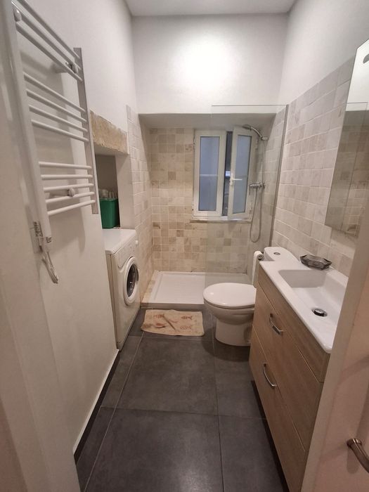 Apartamento T1 nas Janelas Verdes