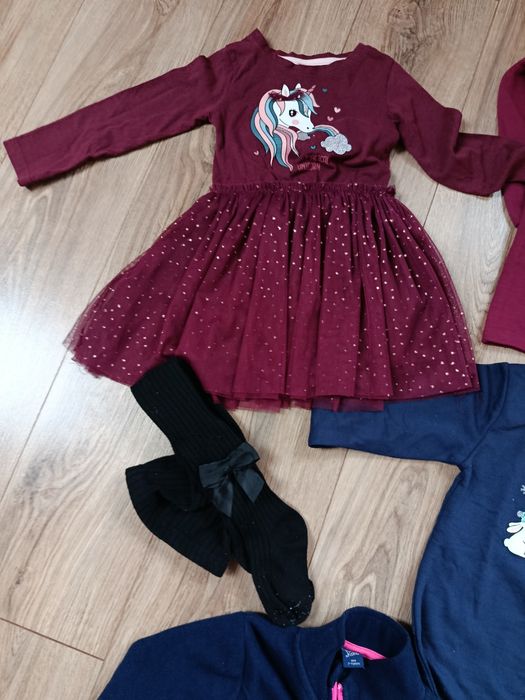 Paka na zimę r. 110 dla dziewczynki  kurtki, bluzy, spodnie ocieplane