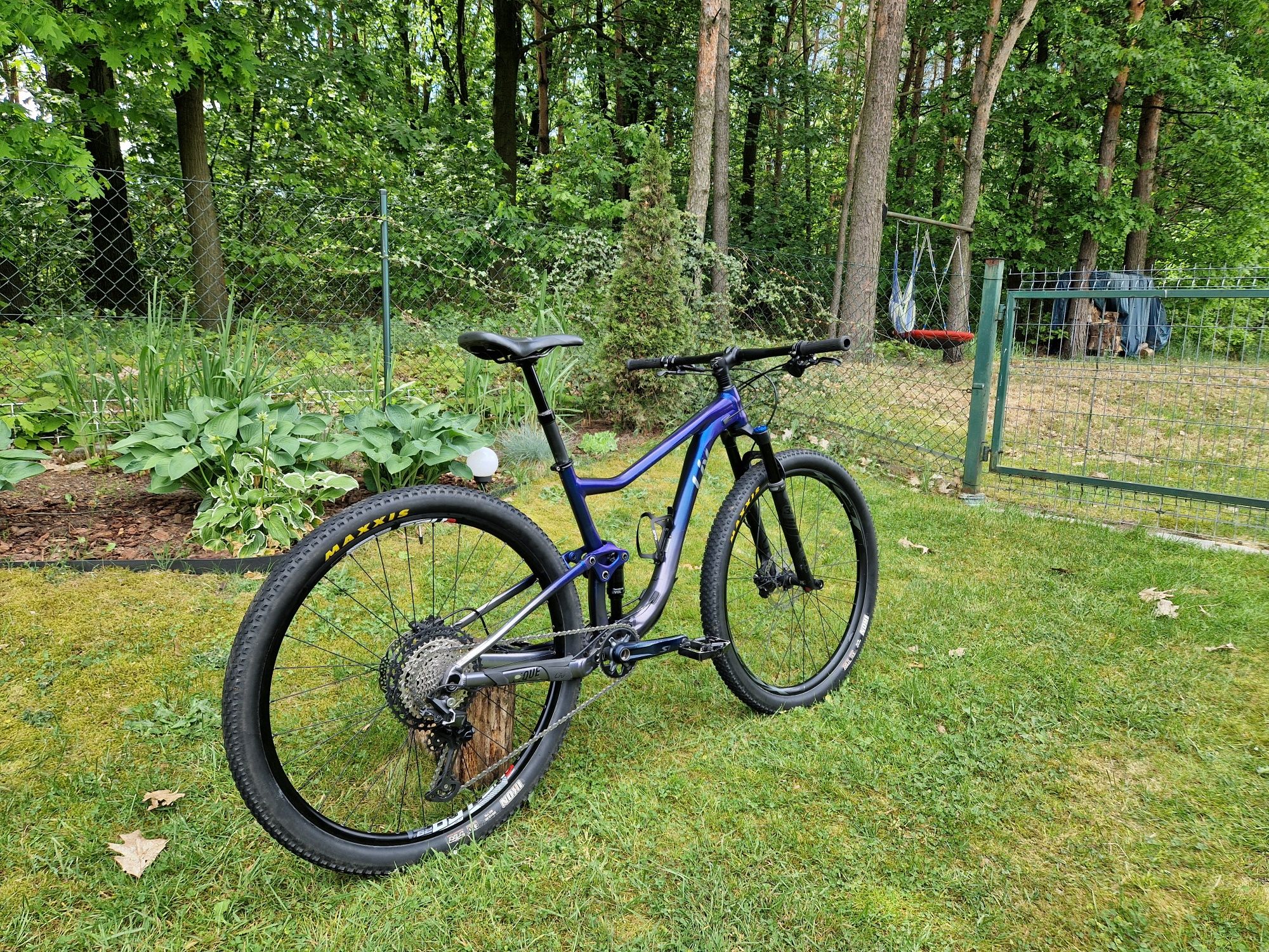 Rower MTB liv pique 29 M fox, shimano [giant]