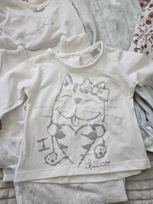 Одяг для дівчинки новонародженого