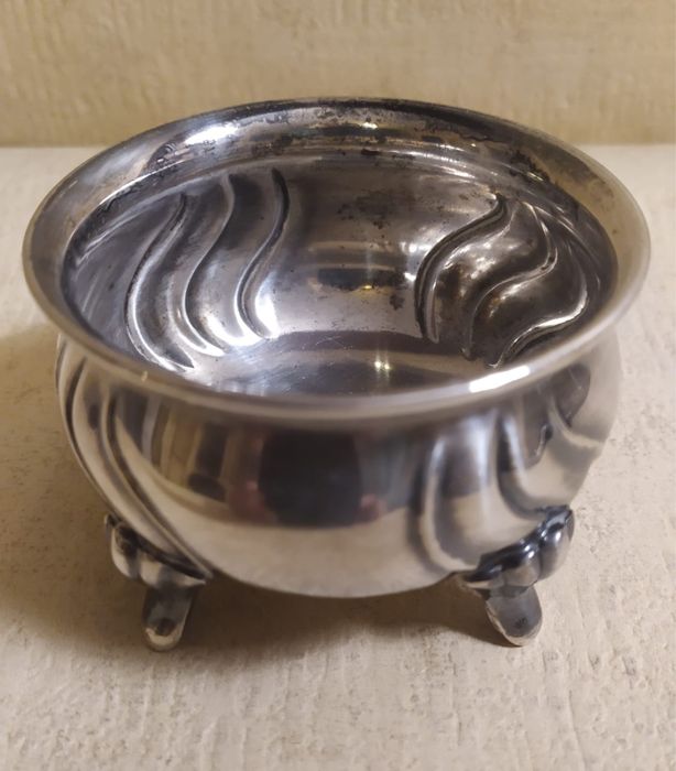 Cukierniczka + mlecznik na tacy W/62.