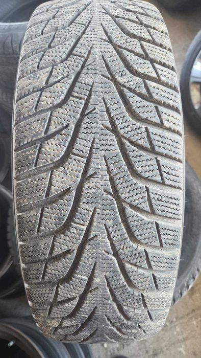 Зима шини Hankook Winter i*cept iZ3 W636 195/65 R15 95T XL