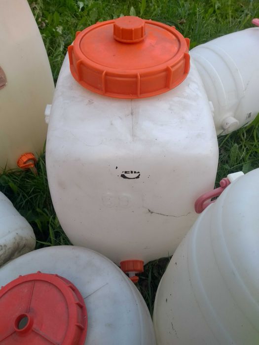 Zbiornik fermentacyjny beczka spożywcza na wodę z kranem speidel