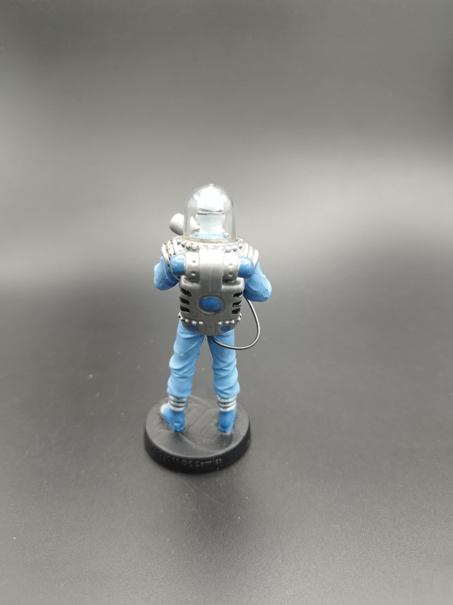 Figurka DC Comics Mister Freeze ok 10 cm cieżka ołowiana