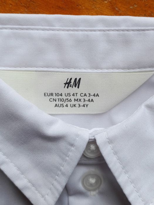 Garnitur chłopięcy H&M z koszulą r. 104