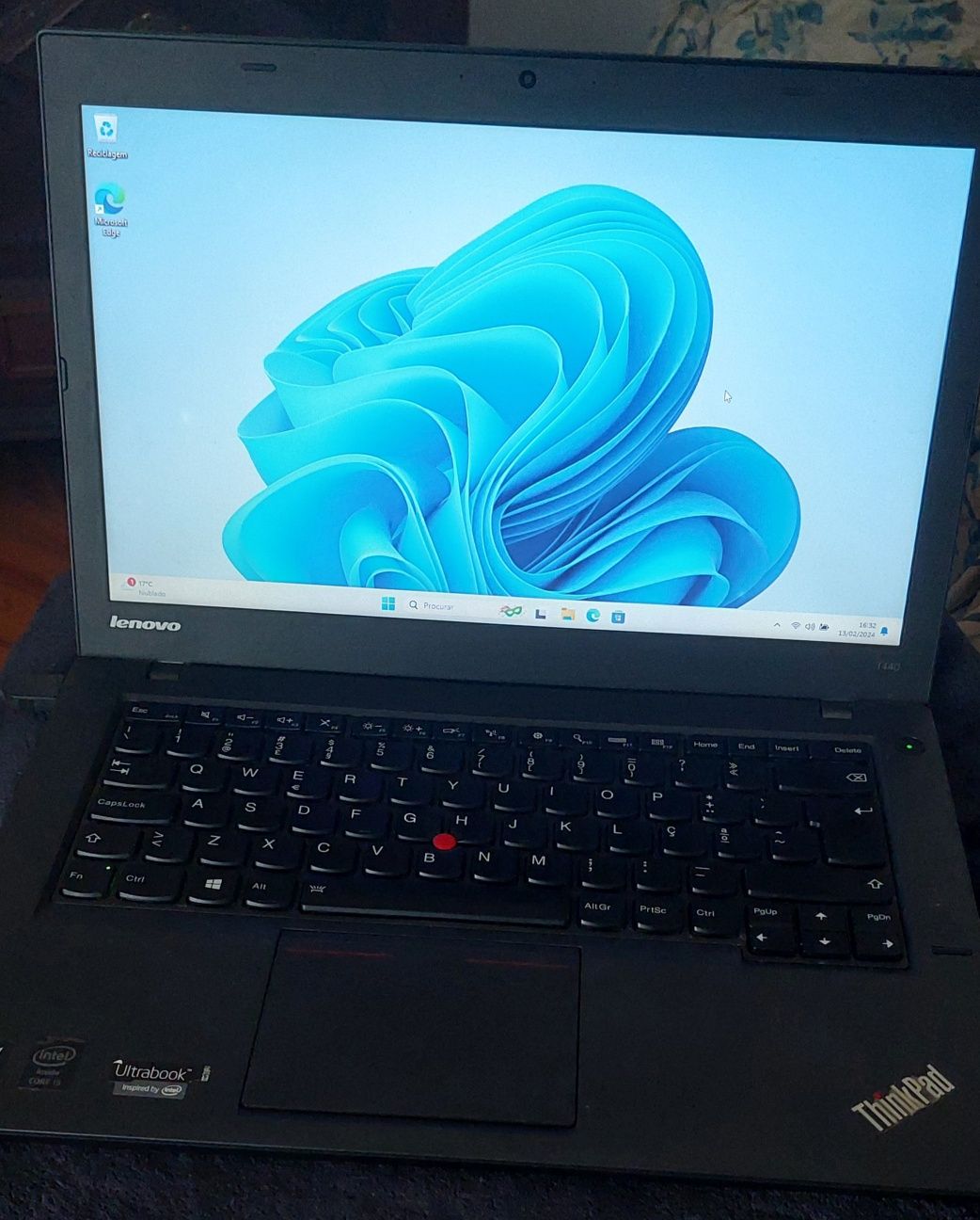 Portátil LENOVO T440