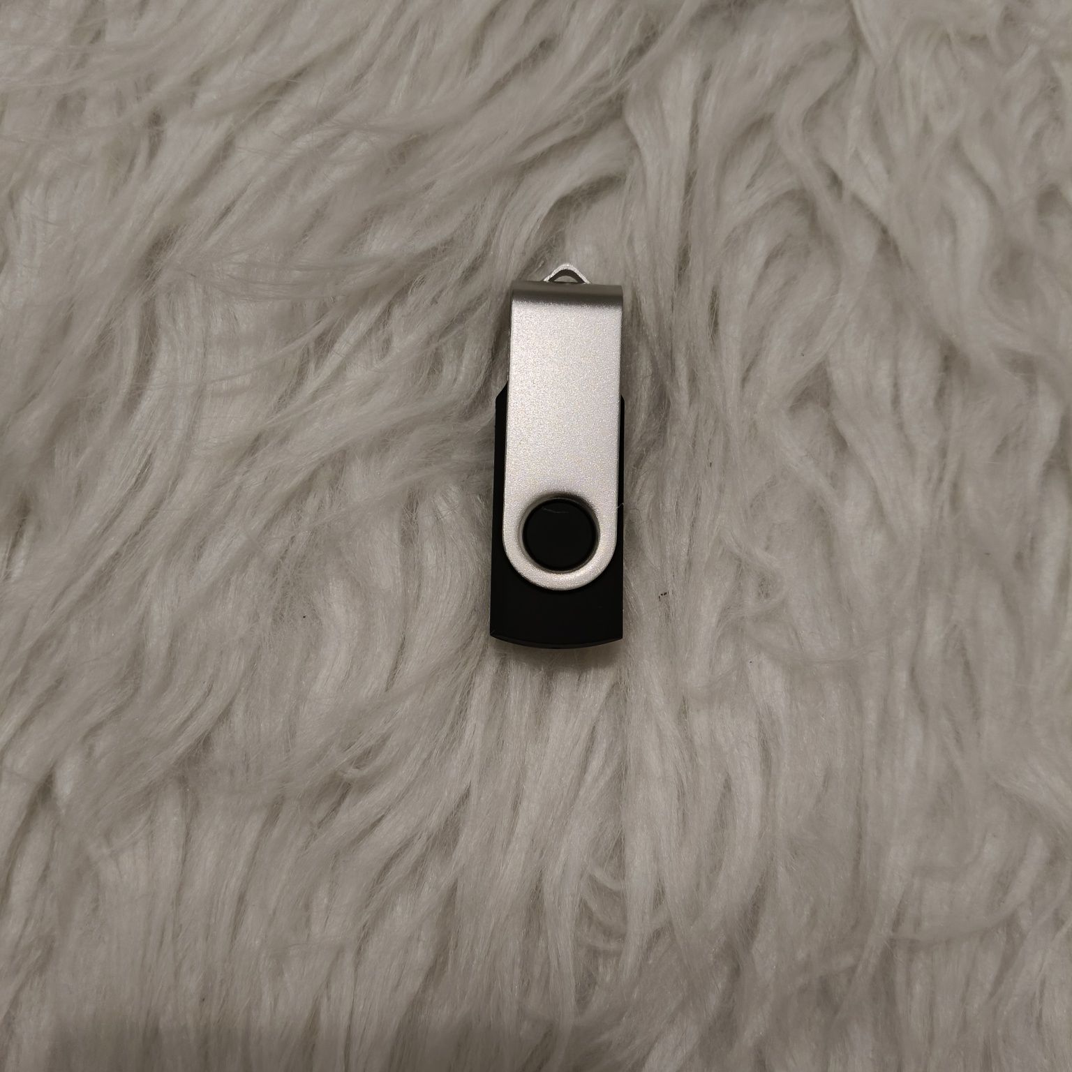 Pendrive 8GB nowy