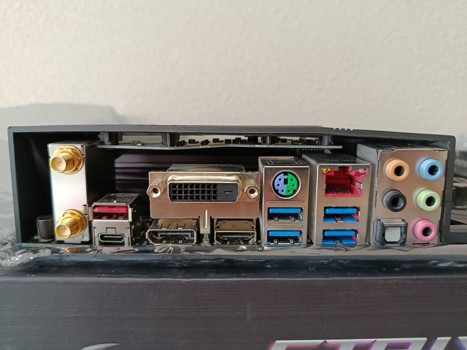 Материнская плата Asus Strix Z270E Gaming (s1151 Intel Z270 PCI-Ex16)