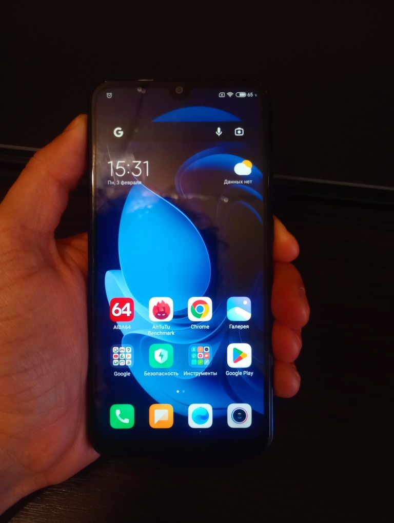Продам Xiaomi Mi Play 4/64 или обменяю на айфон 7/8+