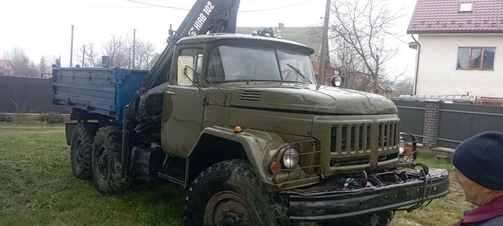 ЗІЛ 131 з маніпулятором
