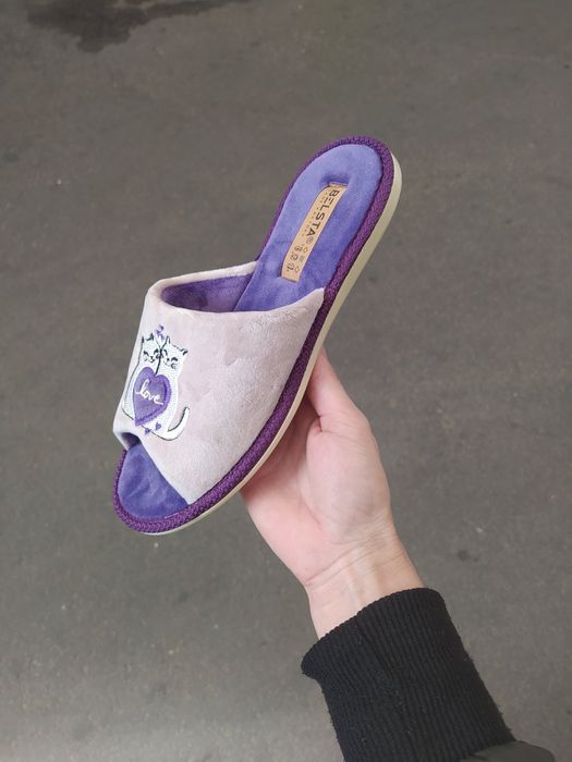Продам женские котики. 320 грн.