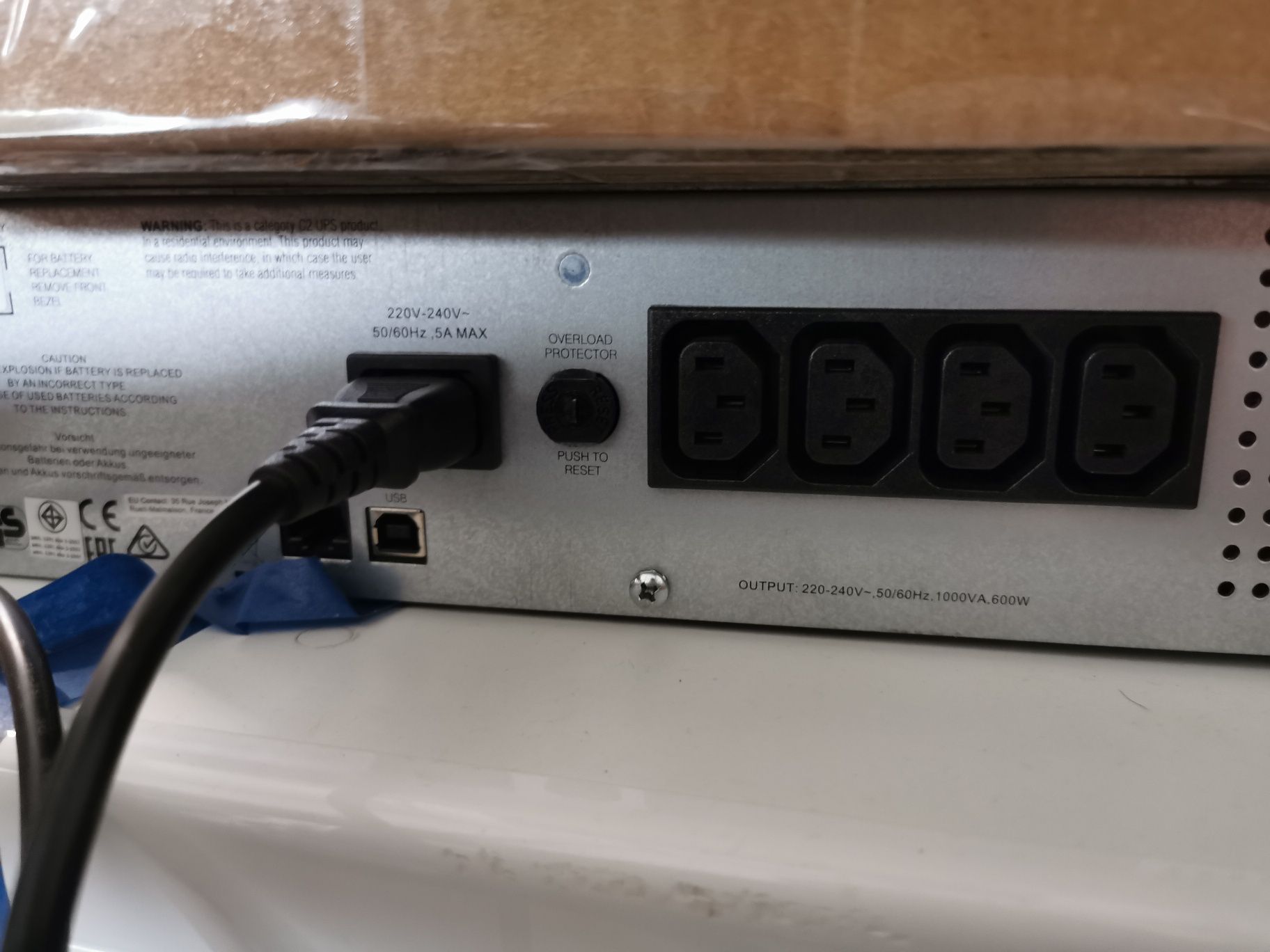 Apc ups smart c1000