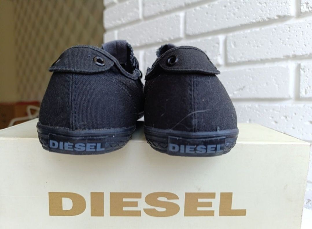 Кеди оригінальні Diesel 44,5р