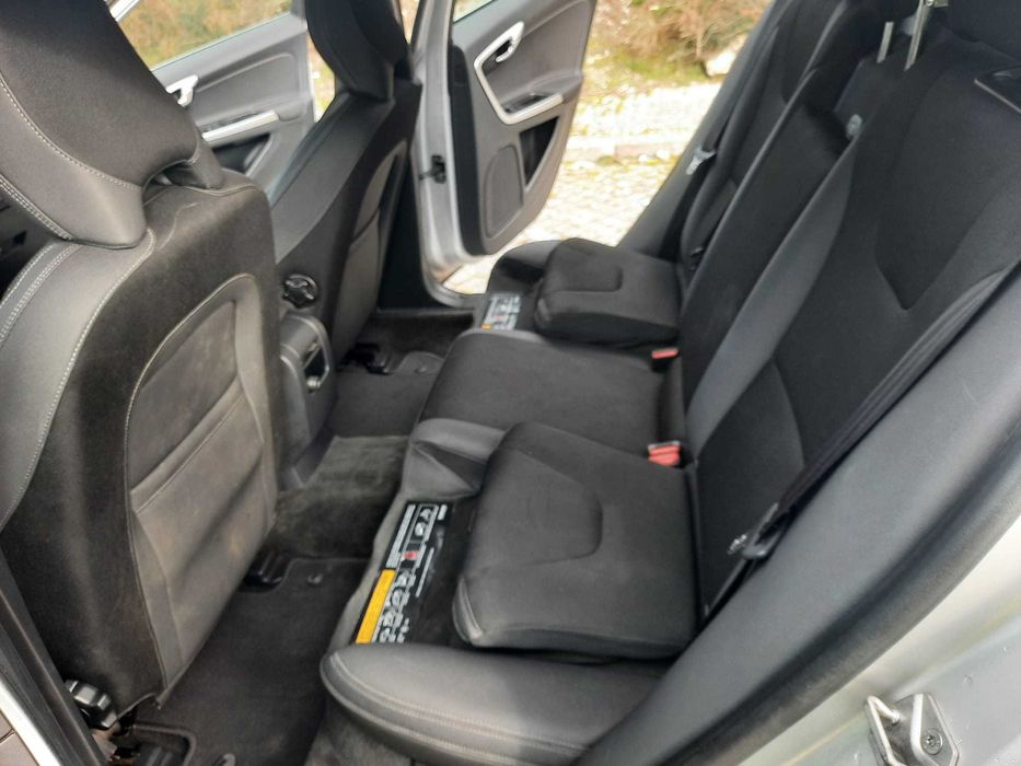 Volvo v60 1,6 D2 Automática 2014